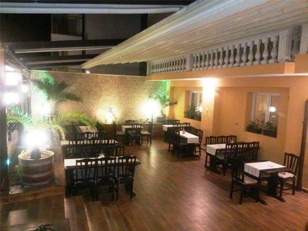 Family Hotel Alfa Vita Sozopol Luaran gambar